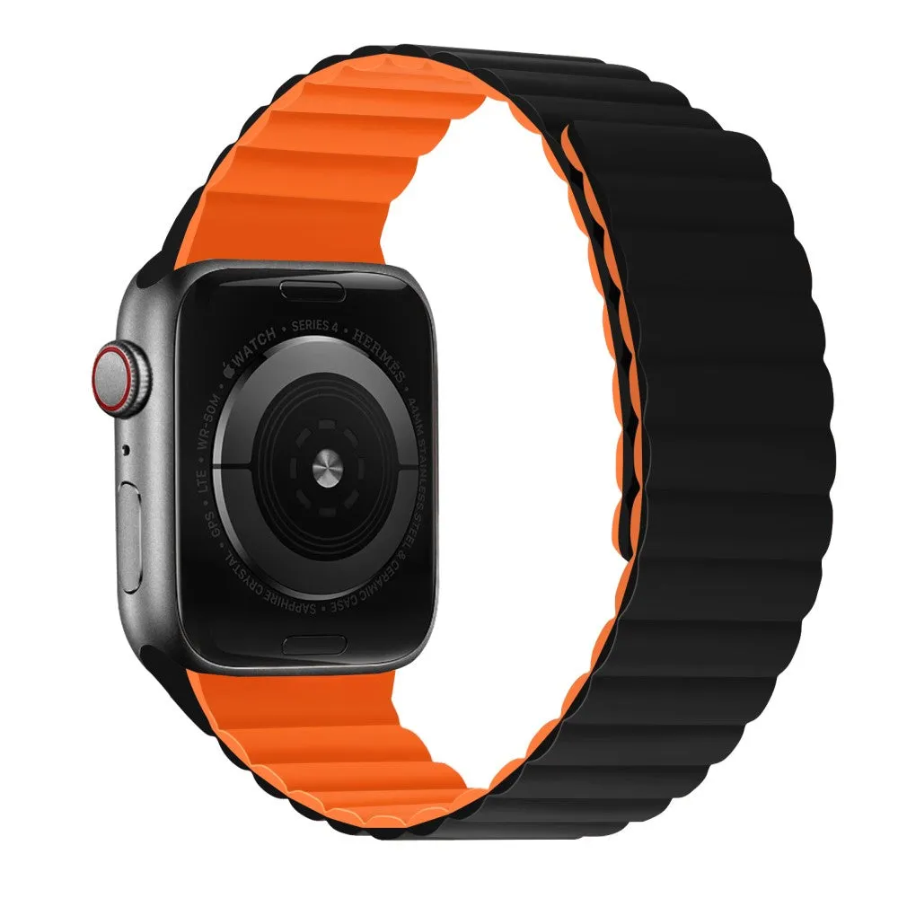 Apple Watch (45mm) dual color silicone watch strap - Black / Orange